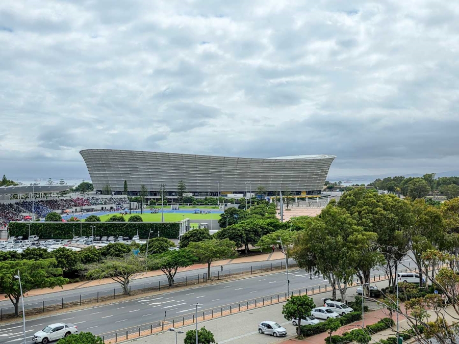 2 Bedroom Property for Sale in Green Point Western Cape